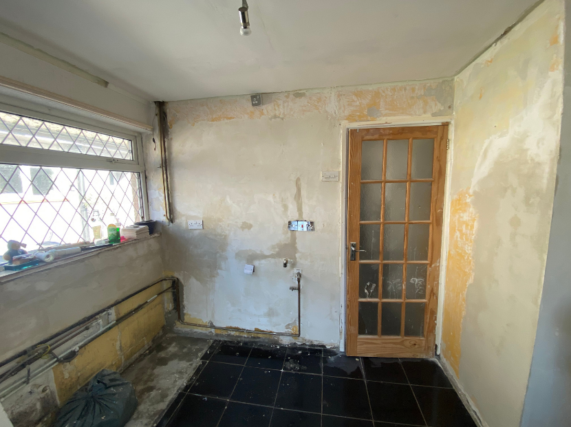 /gallery/kitchen-before.png